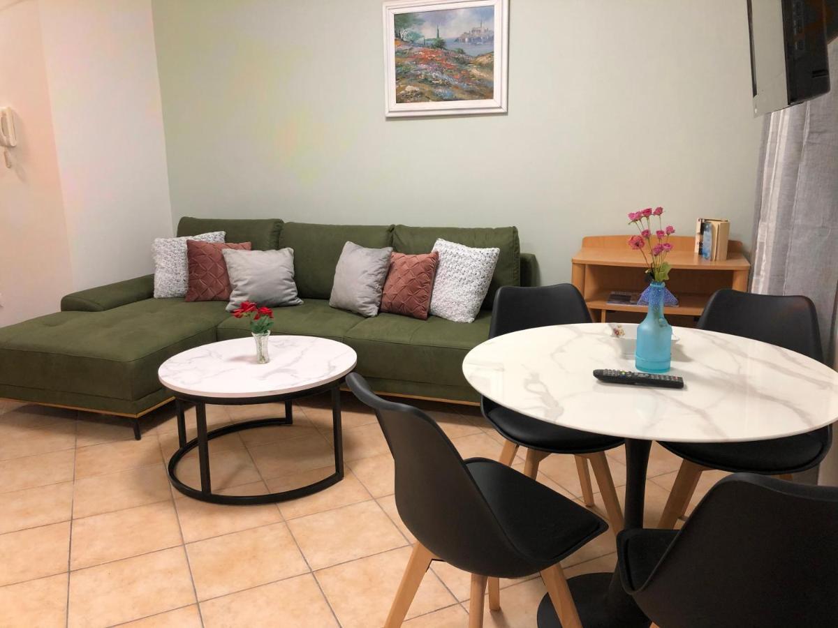 Piko Apartment *