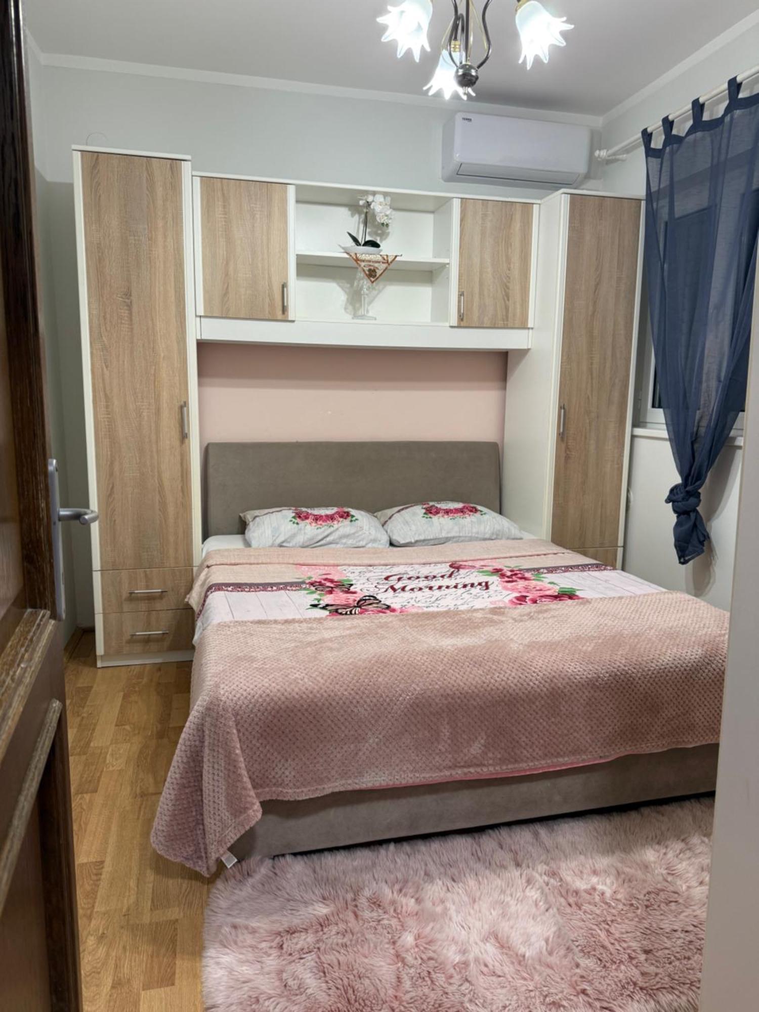 Piko Apartment
