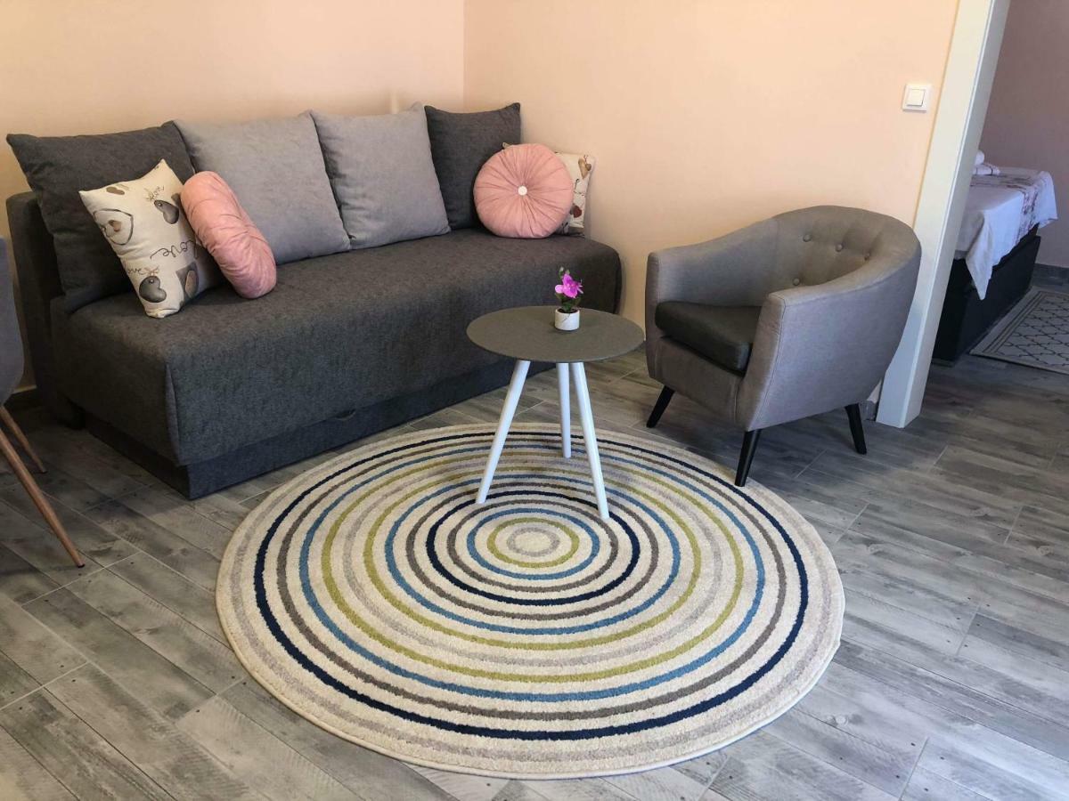 Apartment Piko *